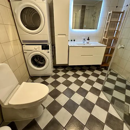 With Free Parking Appartement